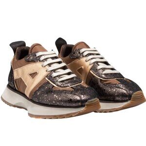 handmade Spain designer Euro sneaker gold crackle 5.5, 6, 6.5, 7